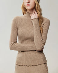 Pullover aus 100 % Kaschmir mit Mock-Neck und gewellten Abschlüssen
