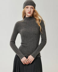 Pullover aus 100 % Kaschmir mit Mock-Neck und gewellten Abschlüssen