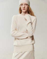 Lockerer Pullover aus 100 % Kaschmir mit Rundhalsausschnitt und Rippstrick