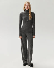 Rollkragenpullover aus 100 % Kaschmir mit Rippstrick