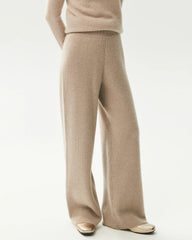 Kaschmir-Strickhose aus 100 % Kaschmir mit Rippstrick und weitem Bein