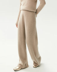 Kaschmir-Strickhose aus 100 % Kaschmir mit Rippstrick und weitem Bein