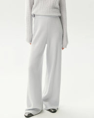 Kaschmir-Strickhose aus 100 % Kaschmir mit Rippstrick und weitem Bein