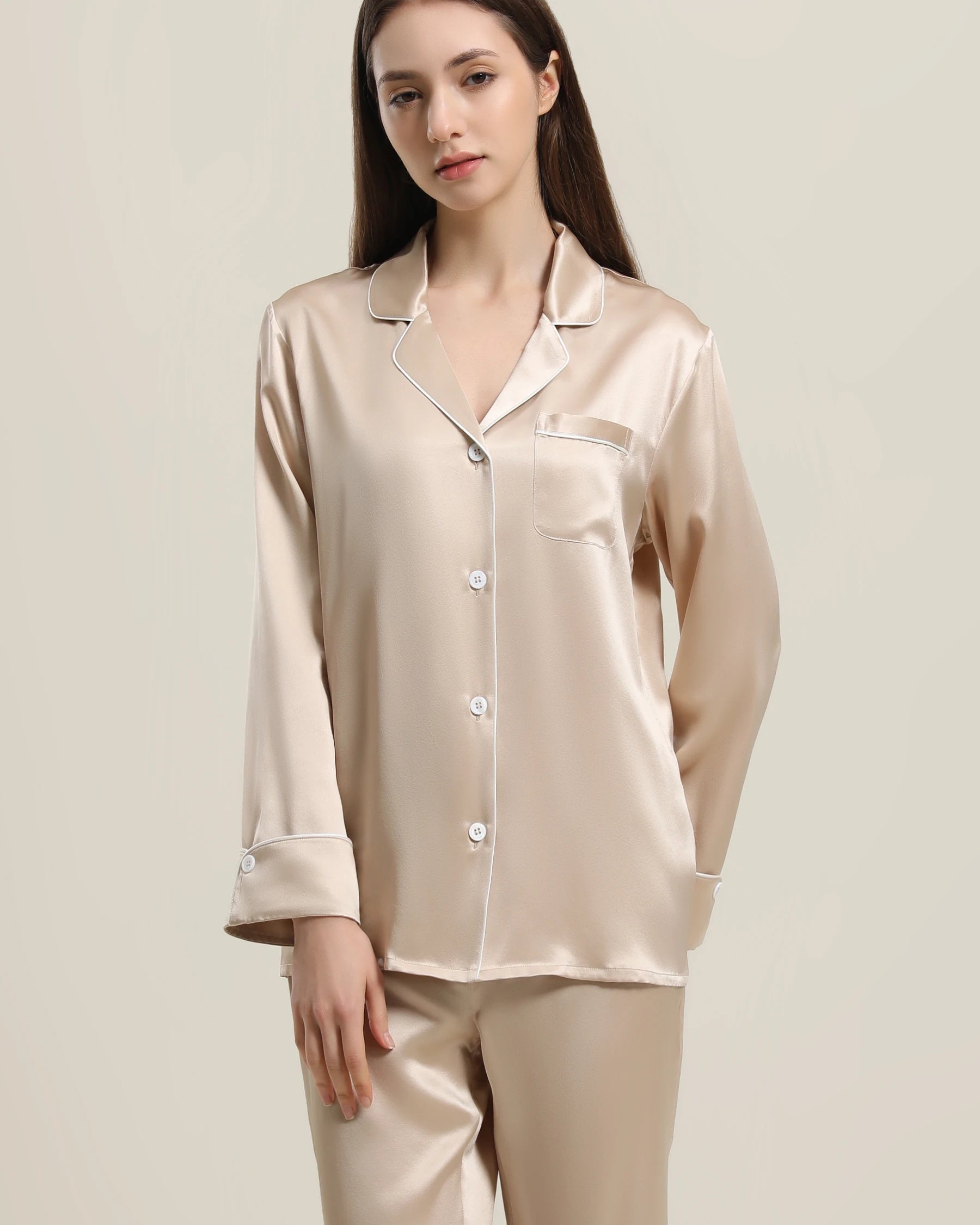 22Momme Klassisches Seiden-Pyjama-Set Champagne