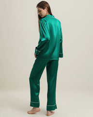 22Momme Klassisches Seiden-Pyjama-Set Dark Green