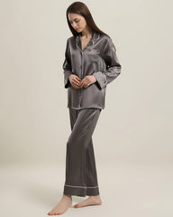 22Momme Klassisches Seiden-Pyjama-Set Dark Grey