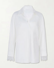 22 Momme Oversize-Seidenhemd mit Spitzenbesatz