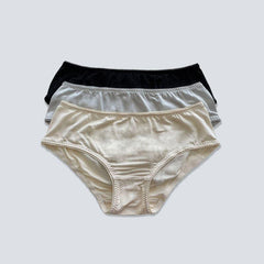 Hautverträgliche Seiden-Unterhosen für Frauen