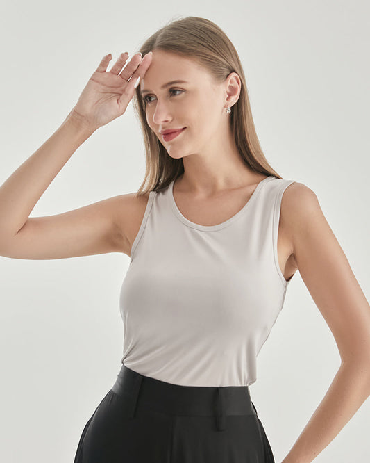 Gestrickte ärmellose Damenweste