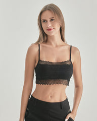 Gestricktes Seiden-Barette mit quadratischem Ausschnitt und Spitzen-Crop-Top