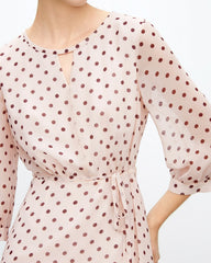 Apricot Braunes Polka Dot Seiden-Midi-Kleid