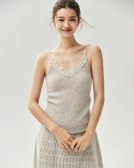 Kaschmir-Seide-Camisole mit V-Ausschnitt und Spitzenbesatz