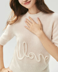 Kaschmir-Seiden-Pullover mit Kurzarm und Love-Letter-Motiv