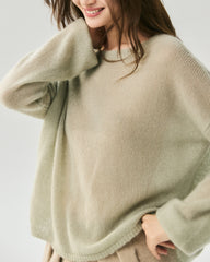 Kaschmir-Seide-Pullover mit lockerem Schnitt und Rundhalsausschnitt