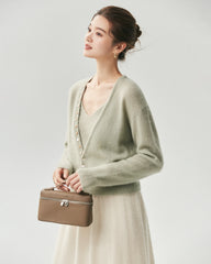 Kaschmir-Seide-Set mit V-Ausschnitt-Cardigan und Camisole