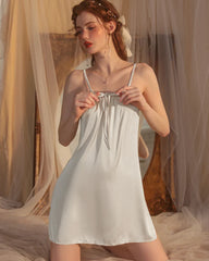 Seidennachthemd im Slip-Stil mit Kreuzrücken-Design