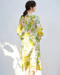 Seidenkleid mit Blumenmuster