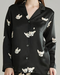 Set aus Seiden-Pyjama mit Hunde-Druckmuster
