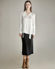 Elegante Seidenbluse mit Schleife
