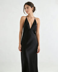 Fließendes Triacetat-Maxikleid mit tiefem V-Ausschnitt