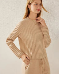 Kaschmirpullover mit langen Ärmeln und gewickelten Muster