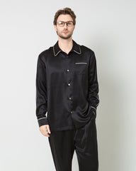 Seiden-Pyjamas für Männer mit kontrastierenden Fütterungen