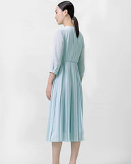 Plissiertes 3/4-Ärmeliges Seidenkleid