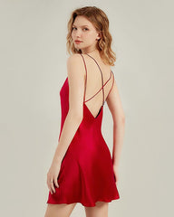 Seiden-Nachtkleid mit Kreuzrücken
