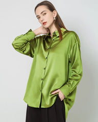 Gespannte Oversized Seidenbluse mit abfallenden Schultern