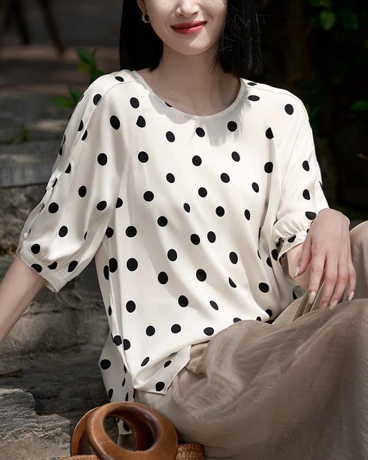 Seidenbluse mit Punkten