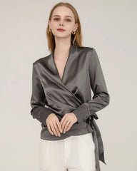 Elegante Wickelbare Seidenbluse für Damen