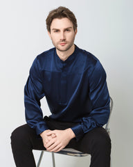 Das seidene lässige Langarmhemd für Herren