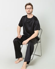 Männer Seiden-Schlafanzug-Set mit kurzen Ärmeln und Hosen