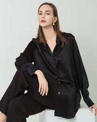 Oversized Seiden-Satin-Bluse mit Knopfverschluss