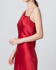 Seiden-Camisole-Kleid mit mittlerer Länge, Cowl-Kragen und seitlichem Schlitz