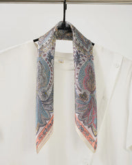 Weicher bunter Paisley-Seidenschal