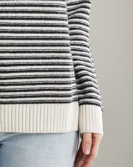 Gestreifter Rundhals-Kaschmirpullover