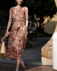 Seidenkleid mit Terrakotta-Paisleymuster