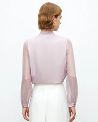 Seidenbluse mit Schleifenkragen und transparenten Ärmeln