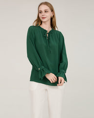 Seidenbluse mit Krawattenhals und Rüschen-Detail
