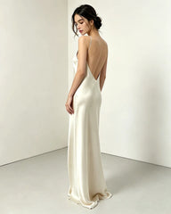Triacetat-Maxikleid mit Neckholder und Seidenfutter