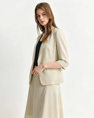 Triacetat-Blazer mit verkürzten Ärmeln und Seidenfutter