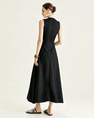 Triacetat-Maxikleid in A-Linie mit V-Ausschnitt und Seidenfutter