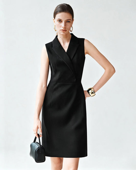 Triacetat-Blazerkleid mit V-Ausschnitt und Seidenfutter