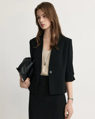 Triacetat-Cropped-Blazer mit V-Ausschnitt und Seidenfutter