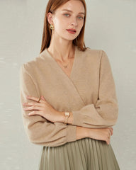 Kaschmir-Strickpullover mit V-Ausschnitt und Laternenärmeln