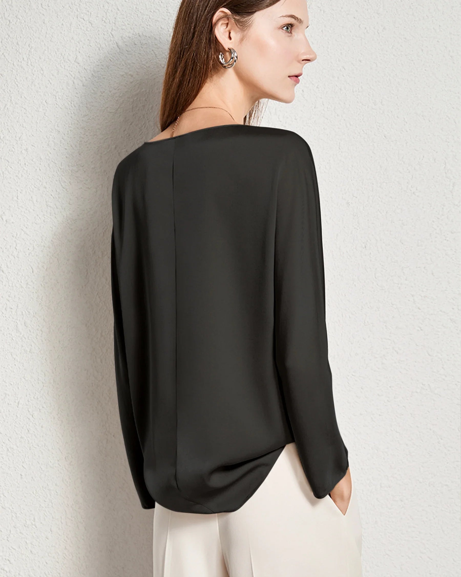 Damen Klassische Rundhals-Seidenbluse Black