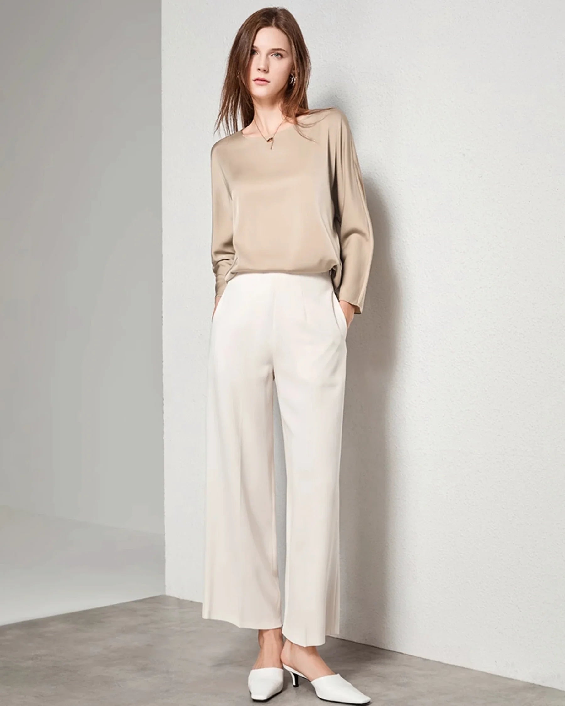 Damen Klassische Rundhals-Seidenbluse Champagne