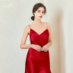 Klassisches 19 Momme Seiden-Nachtkleid