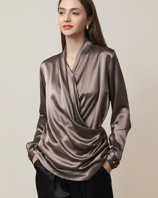 Langärmliges V-Ausschnitt Seidenhemd mit Wickeldesign